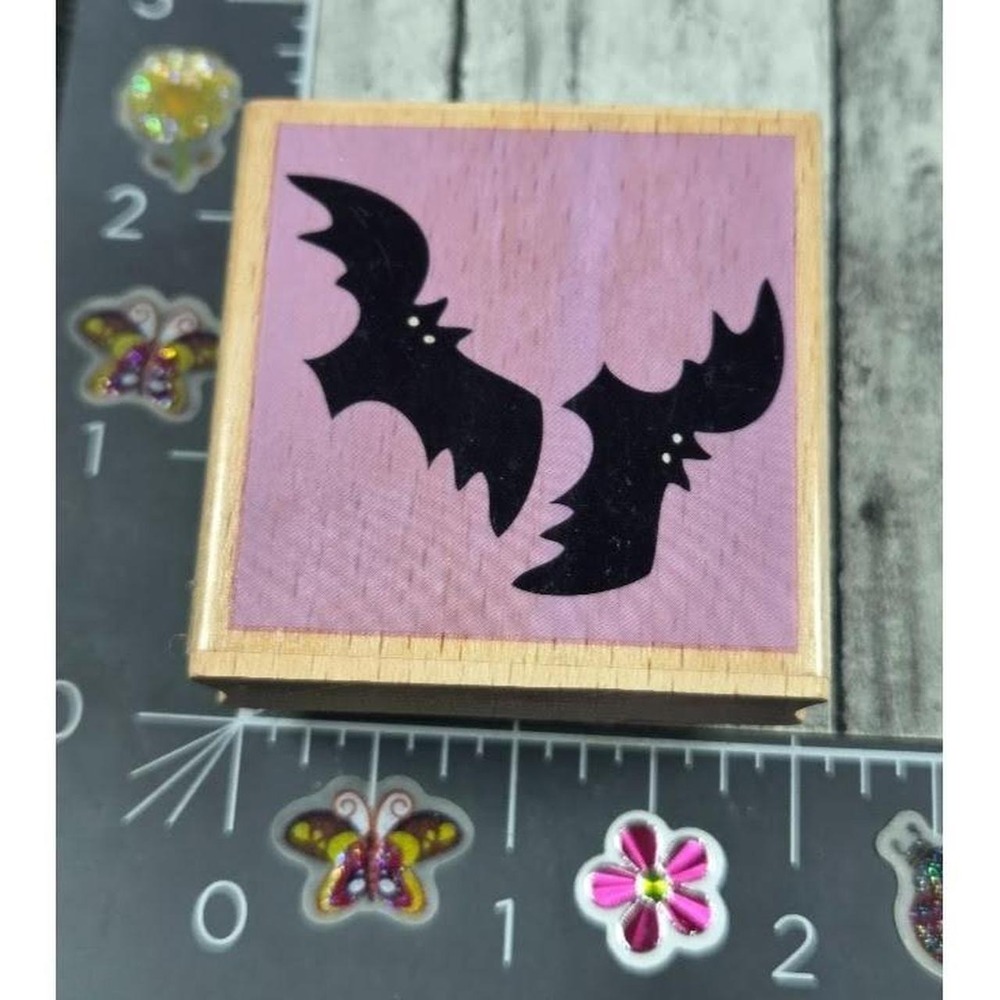 Studio G Flying Bats Halloween Spooky Vampire Rubber Stamp Wood #S90
